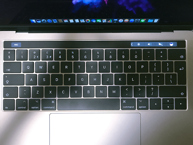 MacBook Pro UKキーボード