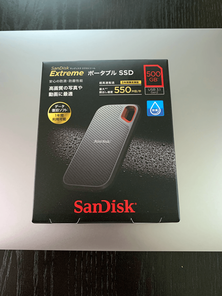 SanDisk サンディスク エクストリーム ポータブル SSD外箱面　